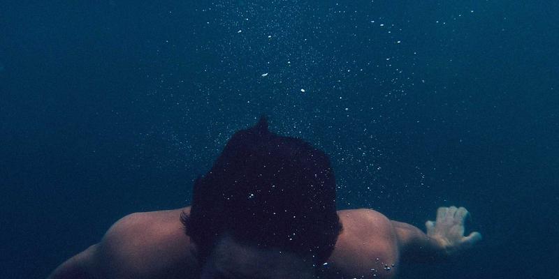 南宁中老年慢性病中医管理：高血压与糖尿病的非药物疗法探秘